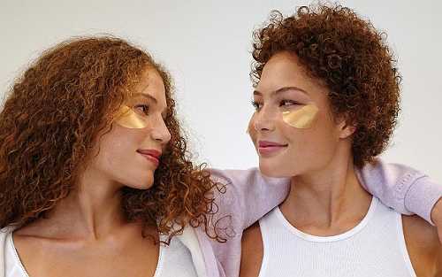 MICHAEL STRAHAN’S DAUGHTERS STAR IN SKIMS CAMPUS CAMPAIGN