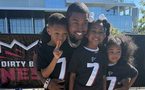 LIL SCRAPPY BRINGS HIS KIDS ONSTAGE FOR ATLANTA FALCONS GAME PERFORMANCE