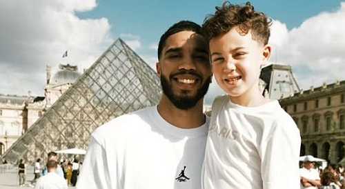 JAYSON TATUM SAYS HE ‘CAN EASILY’ PLAY ANOTHER DECADE TO SHARE THE COURT WITH SON DEUCE