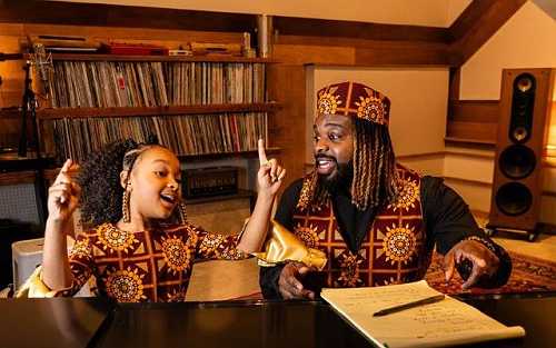 8-YEAR-OLD AURA V COULD MAKE GRAMMY HISTORY WITH DAD-DAUGHTER ALBUM, HARMONY