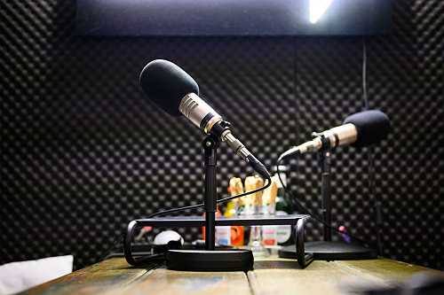 12 Podcasts Every Hip-Hop and R&B Fan Should Stream