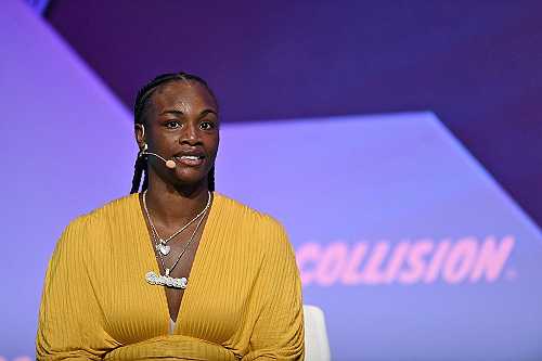Claressa Shields Chooses Peace Over Pettiness With 
