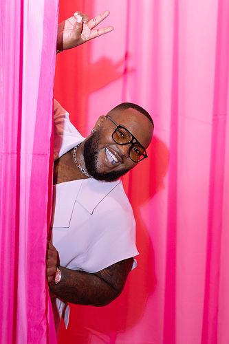 Frank Grimsley of The Circle on Living With HS During the Holidays