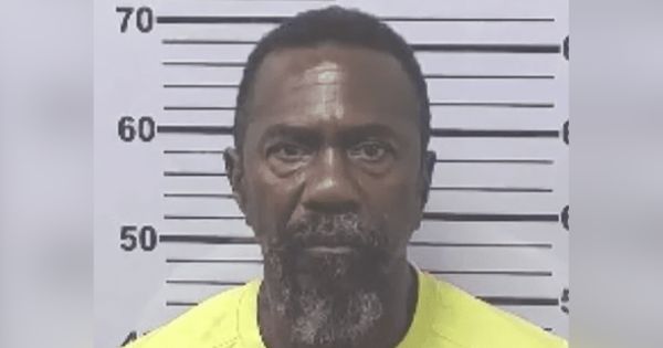 72-Year-Old Pastor From Alabama Pistol-Whipped a Man During a Robbery Then Apologized