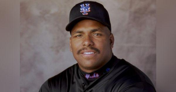 Former MLB Player Gets an Annual $1.2M Check Even Though He Hasn’t Played in 24 Years