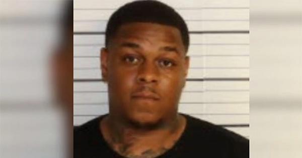 Man Arrested For Killing His Roommate’s Abusive Boyfriend Who Was Beating Her on FaceTime