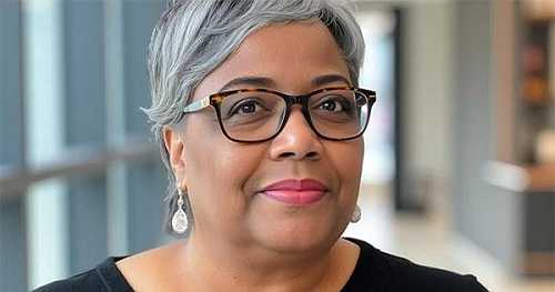 Founder of 2025 Forty Plus and Flirty Summer Dating Summit Empowers Grown Folks to Date with Purpose, Power, and Passion