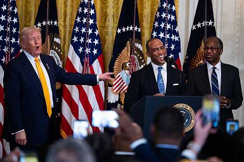 Look At My African-Americans: Donald Trump Tries To Right Racist Rumors With White House BHM Program, Fails