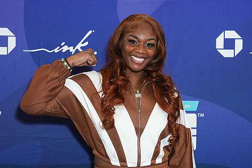 Bob & Weave: Claressa Shields & Franchon Crews-Dezurn Go Head-To-Head In Pre-Fight Scuffle