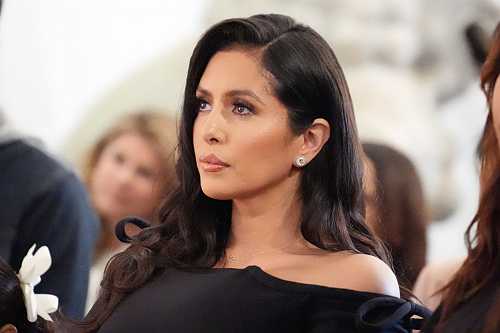 Vanessa Bryant Shuts Down Creepy Pregnancy Rumors, Social Media Applauds