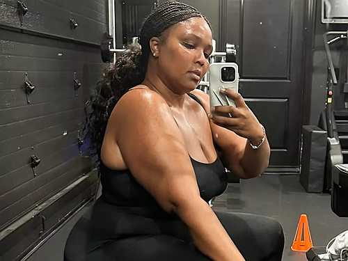 Lizzo reacts after&nbsp;