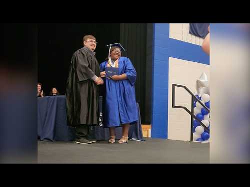 17-year-old mom of twins defies odds to graduate high school early - Face2Face Africa