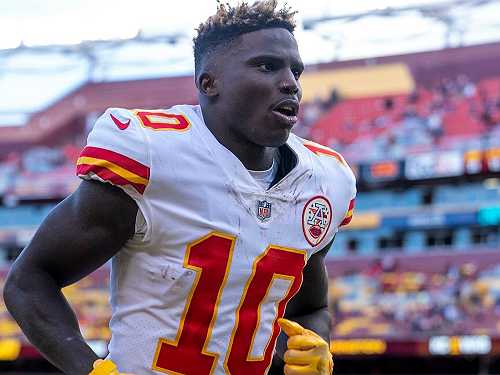 Tyreek Hill accuses estranged wife Keeta Vaccaro of trying to reconcile and cancel their divorce - Face2Face Africa