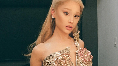 Ariana Grande Drops Haunting “Twilight Zone” Music Video - CelebMix