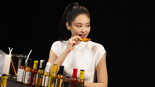 JENNIE Melts Down in Heat on ‘Hot Ones’, But Vows JISOO Would Crush It