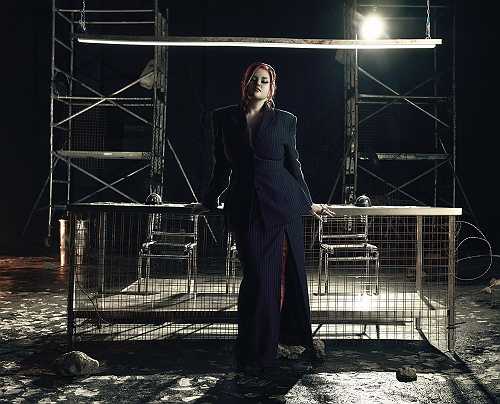 Mae Stephens Drops Defiant New Single 