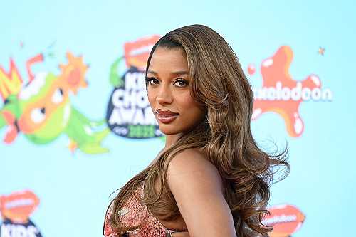 Make It Make Sense: Victoria Monét Calls Out AI Artist For Similarities In Likeness