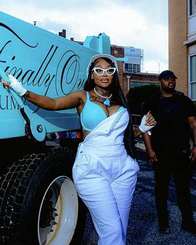 Summer Walker Dump Truck Tour Hits the AUC for Album Launch - HBCU Buzz