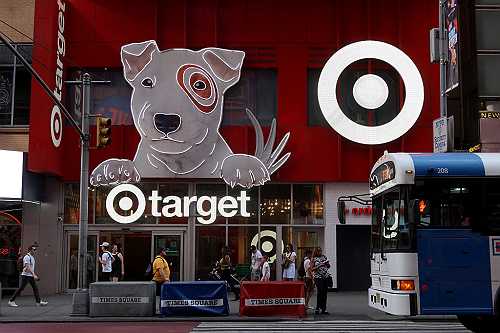 Target CEO Steps Down Amid Tumbling Sales And Boycotts