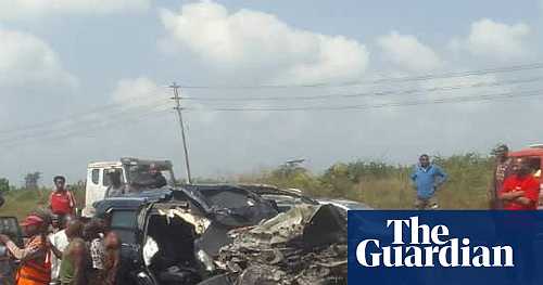 Anthony Joshua injured in car crash in Nigeria that killed two people