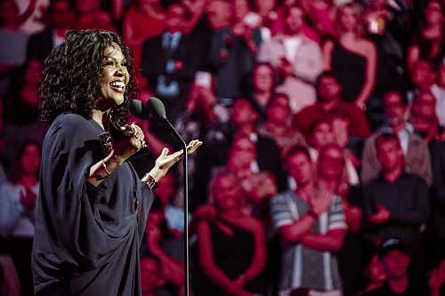 Faith, harmony and surprise moments mark 2025 Dove Awards