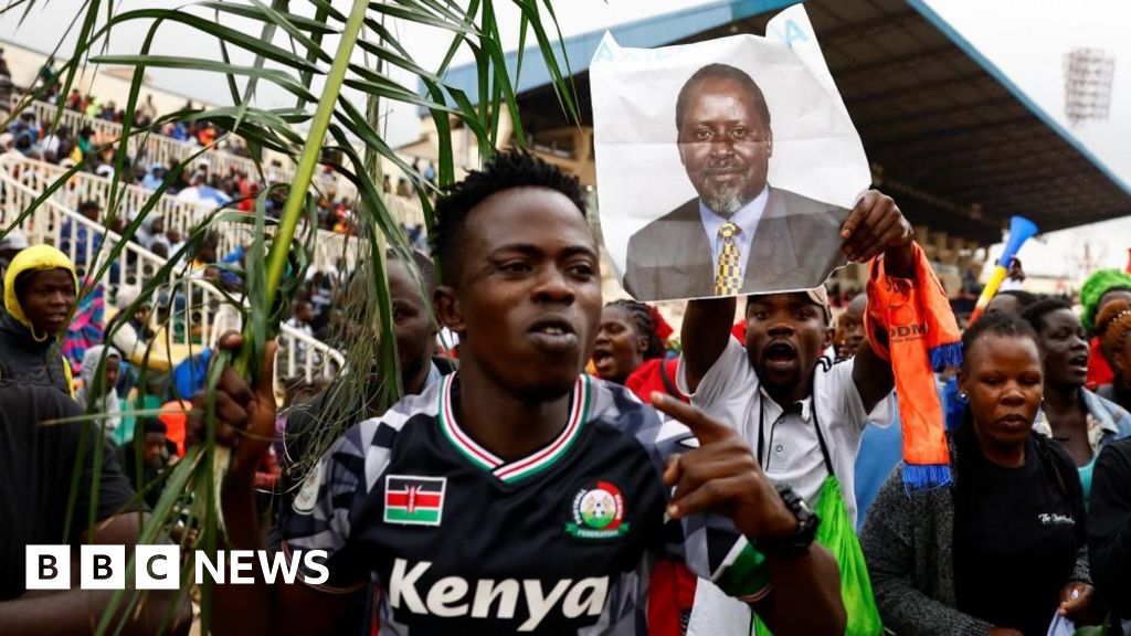 Raila Odinga: Thousands of Kenyans gather in Nyayo Stadium for state funeral in Nairobi