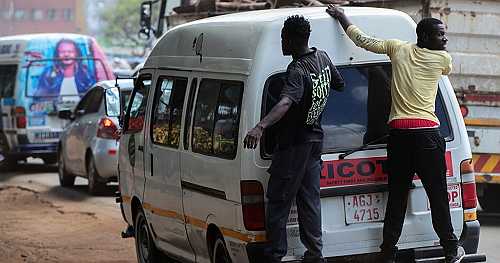 Driving instructors teach students how to survive Zimbabwe