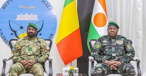 Niger revokes licenses of truckers refusing to deliver fuel to Mali | Africanews