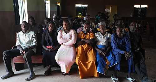 Nigeria: Gunmen abduct over 160 worshippers in church attacks | Africanews