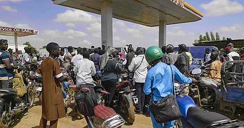 Mali unclogs fuel supply with 54-million-litre surge | Africanews