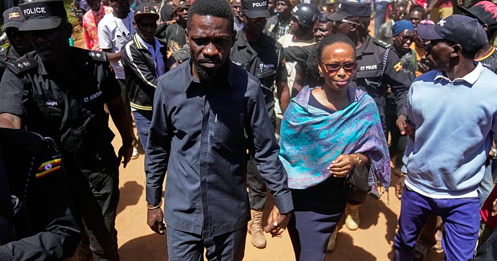 Post-election violence in Uganda leaves 30 dead | Africanews