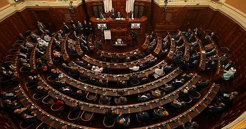 Algerian senate urges review of law declaring French colonisation a crime | Africanews