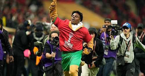 Streamer IShowSpeed rallies Benin on Africa tour | Africanews