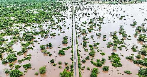 Search and rescue efforts continue in Mozambique after weeks of heavy rains | Africanews