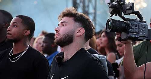 Dear Adin Ross: Keep Doechii