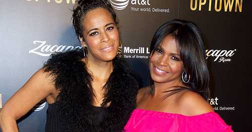 Nia Long And Daphne Wayans Become Background Dancers For Jeanette Jenkins