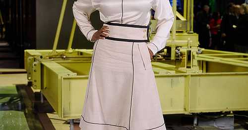 Oprah Shuts Down Paris Fashion Week