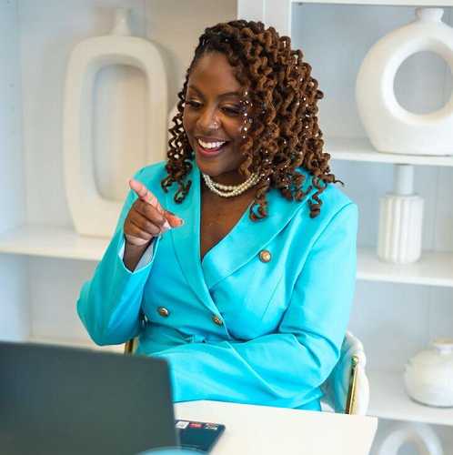 Makers & Movers: ShareTheRich - My Money Chronicles