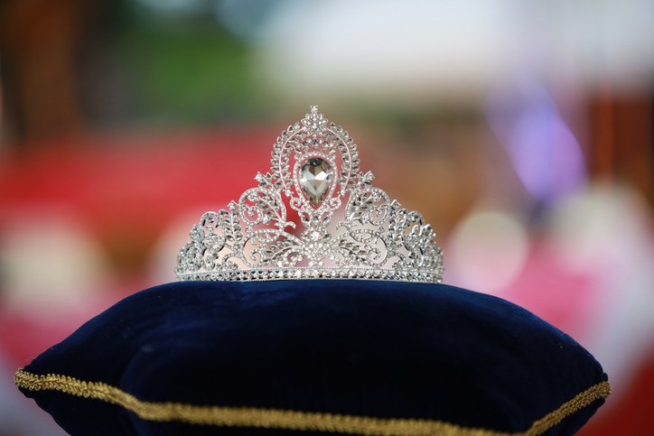 Willow Newell Becomes 1st Black Woman Crowned 