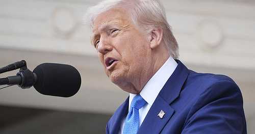 US halts new student visa interviews amid plan to expand social media checks | Africanews