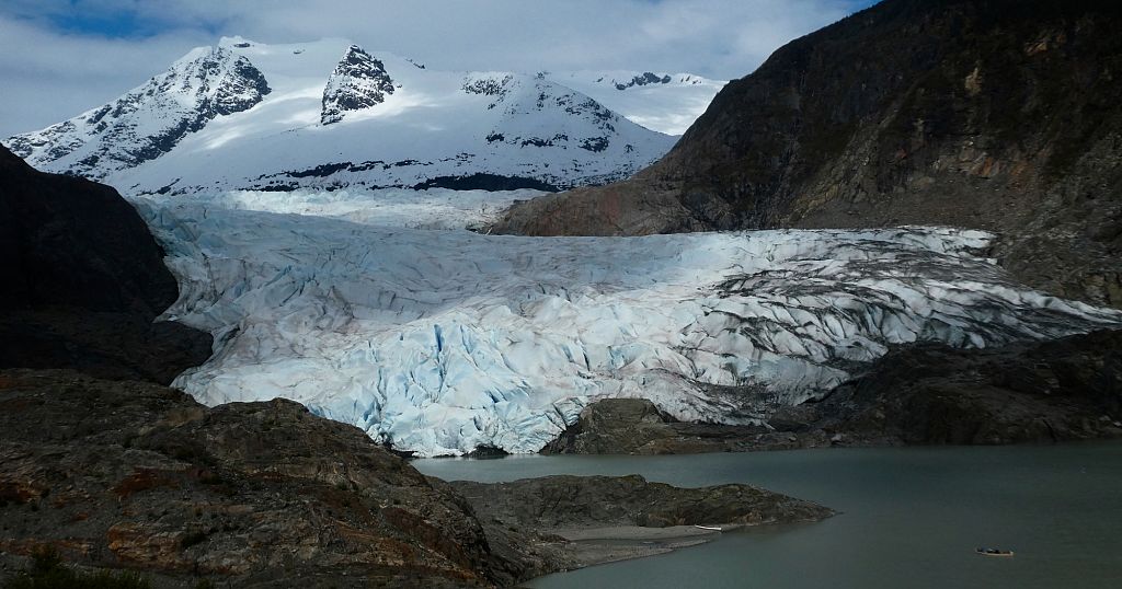 Experts warn of an increase in Glacier-related risks from climate change | Africanews
