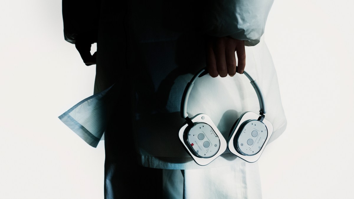 Nothing releases their first over-the-ear headphones | TechCrunch