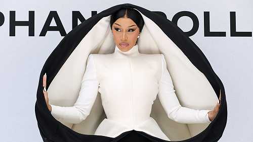 Cardi B faces lawsuit for allegedly throwing microphone at fan during 2023 Las Vegas performance