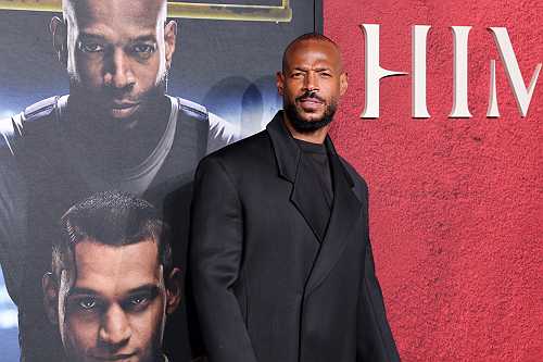 Marlon Wayans says that he is not 