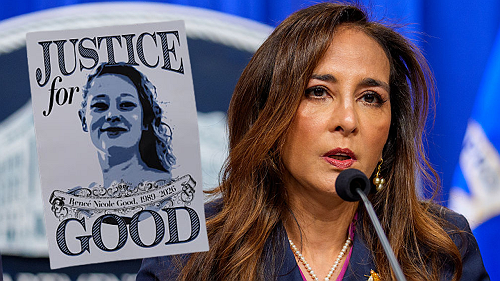 DOJ sees mass top after Trump official declines to investigate ICE shooting of Renee Good