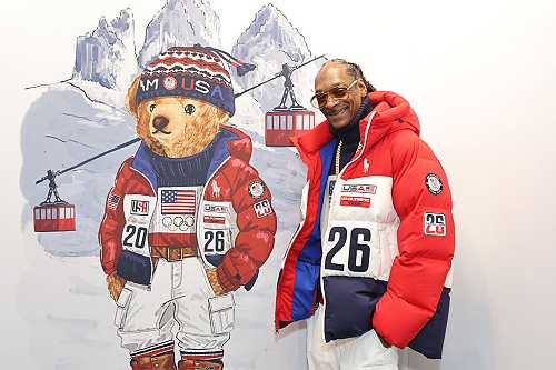 Snoop Dogg carries Olympic torch ahead of 2026 Winter Games in Italy