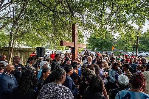 Shreveport community holds funeral for eight children murdered in mass shooting