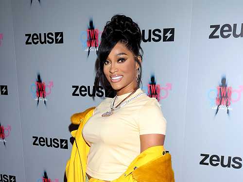 Love To See It! Joseline Hernandez & Bonnie Bella Melt Hearts With Sweet Spanish Exchange (WATCH)