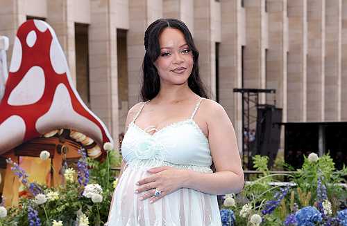 Mommy Mode! Rihanna Shares Rare Family Time Photos Of Sons RZA & Riot During Road Trip (PHOTOS)