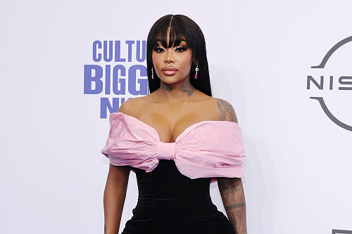 Whew! Summer Walker Delivers Savage Clapback To Body Shamers On Social Media